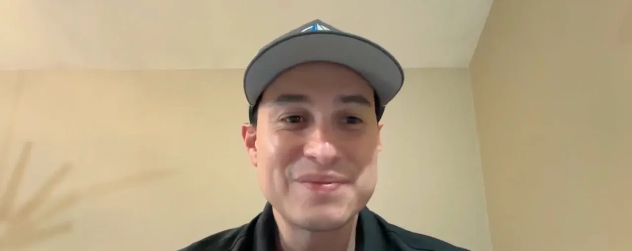Mario Vela speaking in his client video